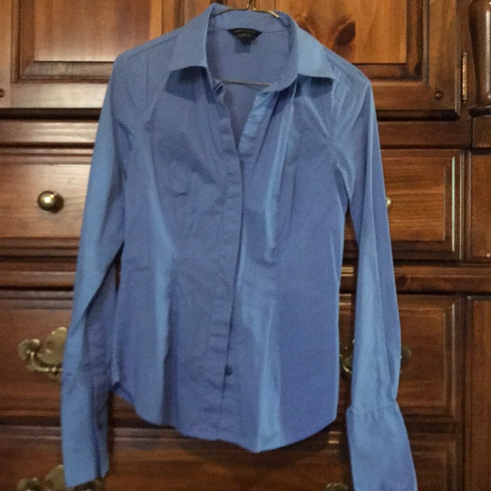 S blue button down blouse